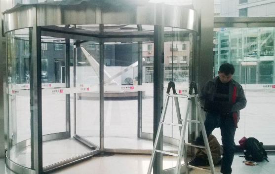 成都自動門維修—自動門不停自開自關